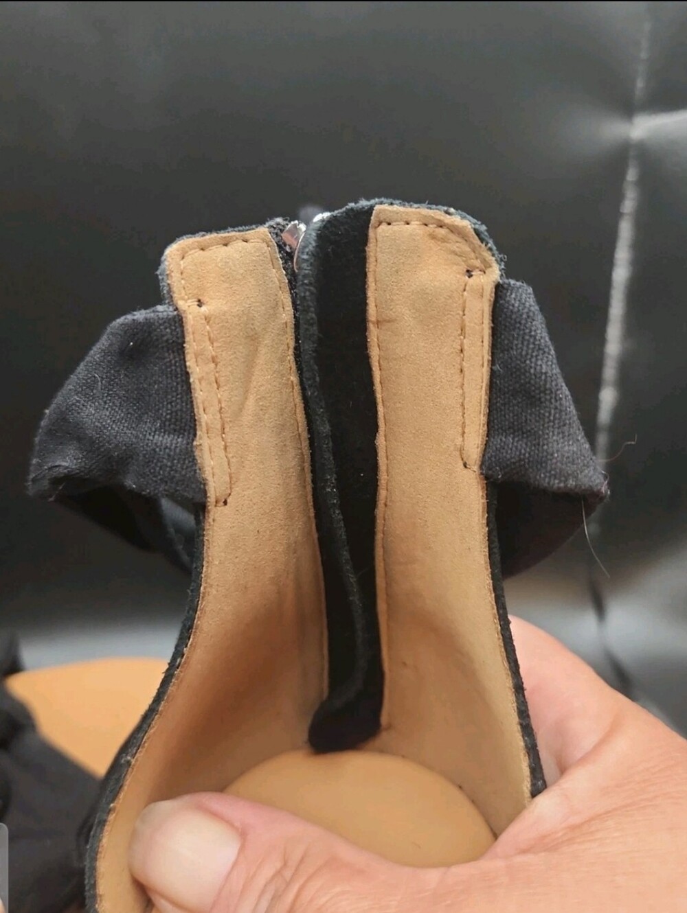UGG Yarrow Espadrille Wedge Sandal Black Canvas 1119992 Women's 7 US.These sho - Picture 12 of 16